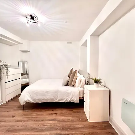 Fully Refurbed 2025 Central London 1 Minute To Old Street Station Exterior photo