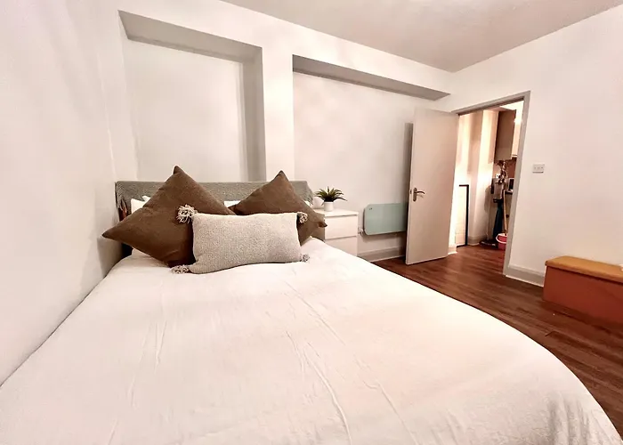 Fully Refurbed 2025 Central London 1 Minute To Old Street Station