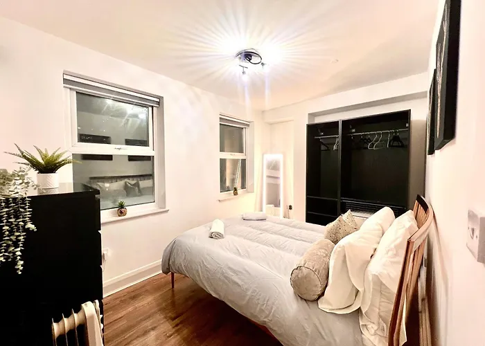 Fully Refurbed 2025 Central London 1 Minute To Old Street Station